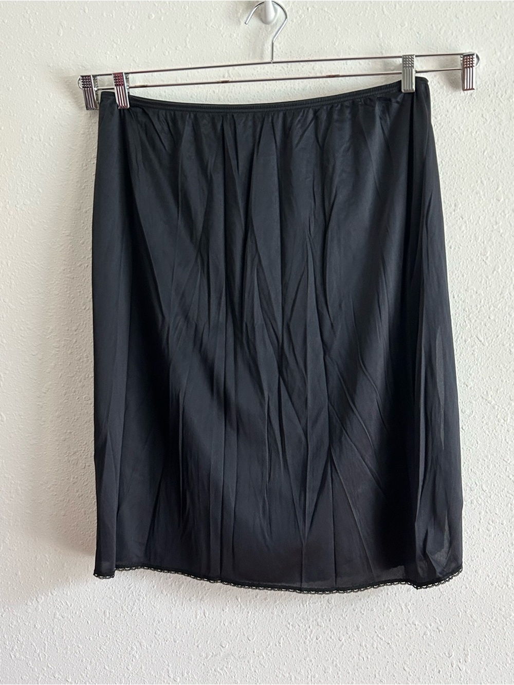 VASSARETTE Half Slip Under Skirt Black Size 2XL Nylon Lace Trim Y2K Modest 26"